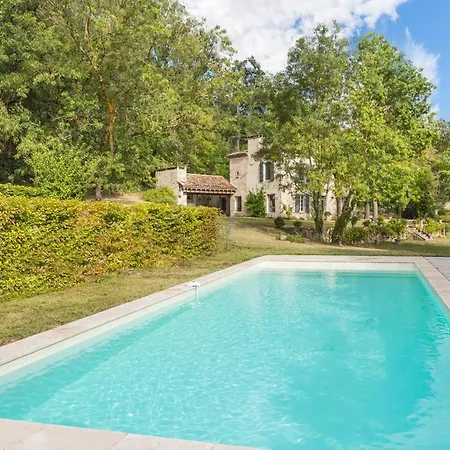 Villa Sleeps 6 Pool Wifi