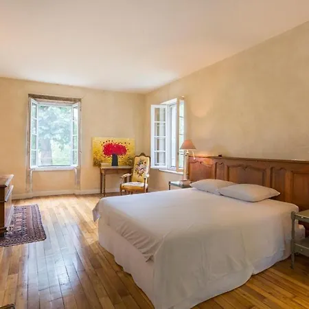 Sleeps 6 Pool Wifi * Fieux