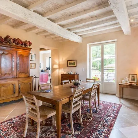 Sleeps 6 Pool Wifi Villa *